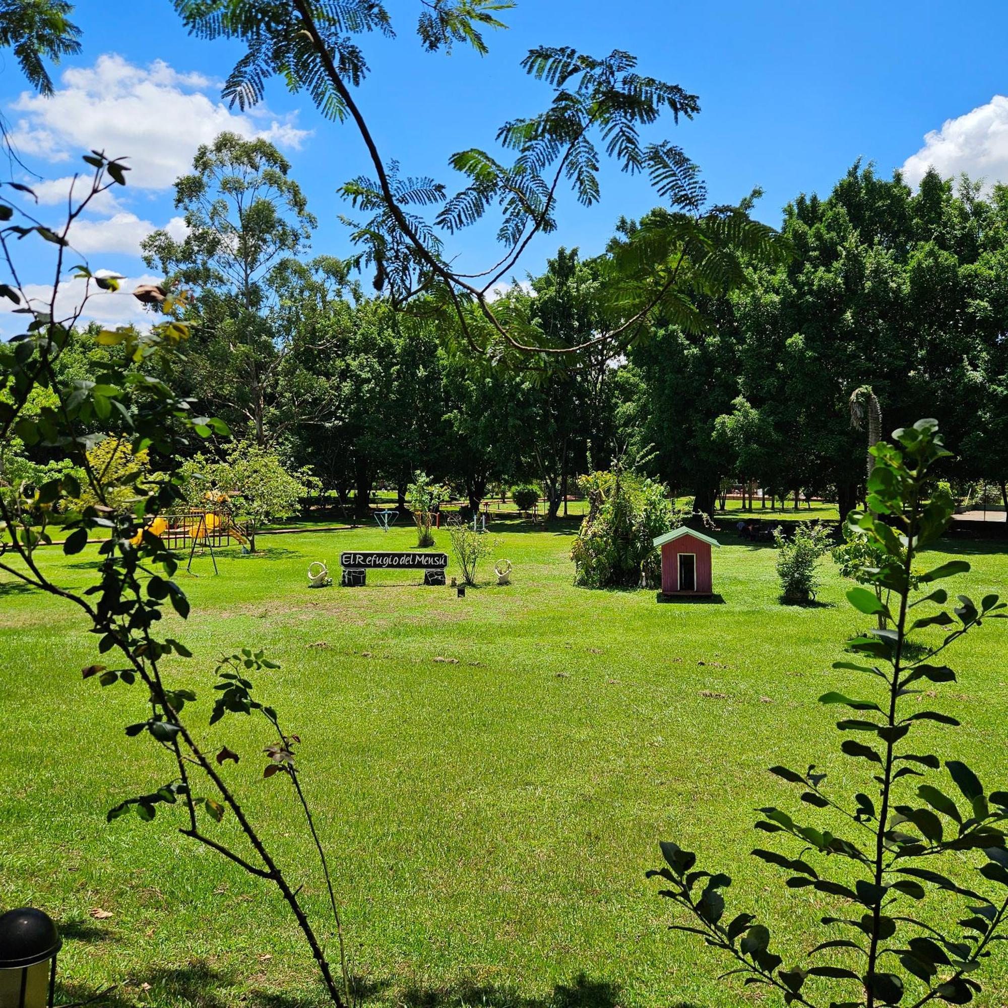 Cabanas El Refugio Del Mensu Puerto Iguazú Exterior foto