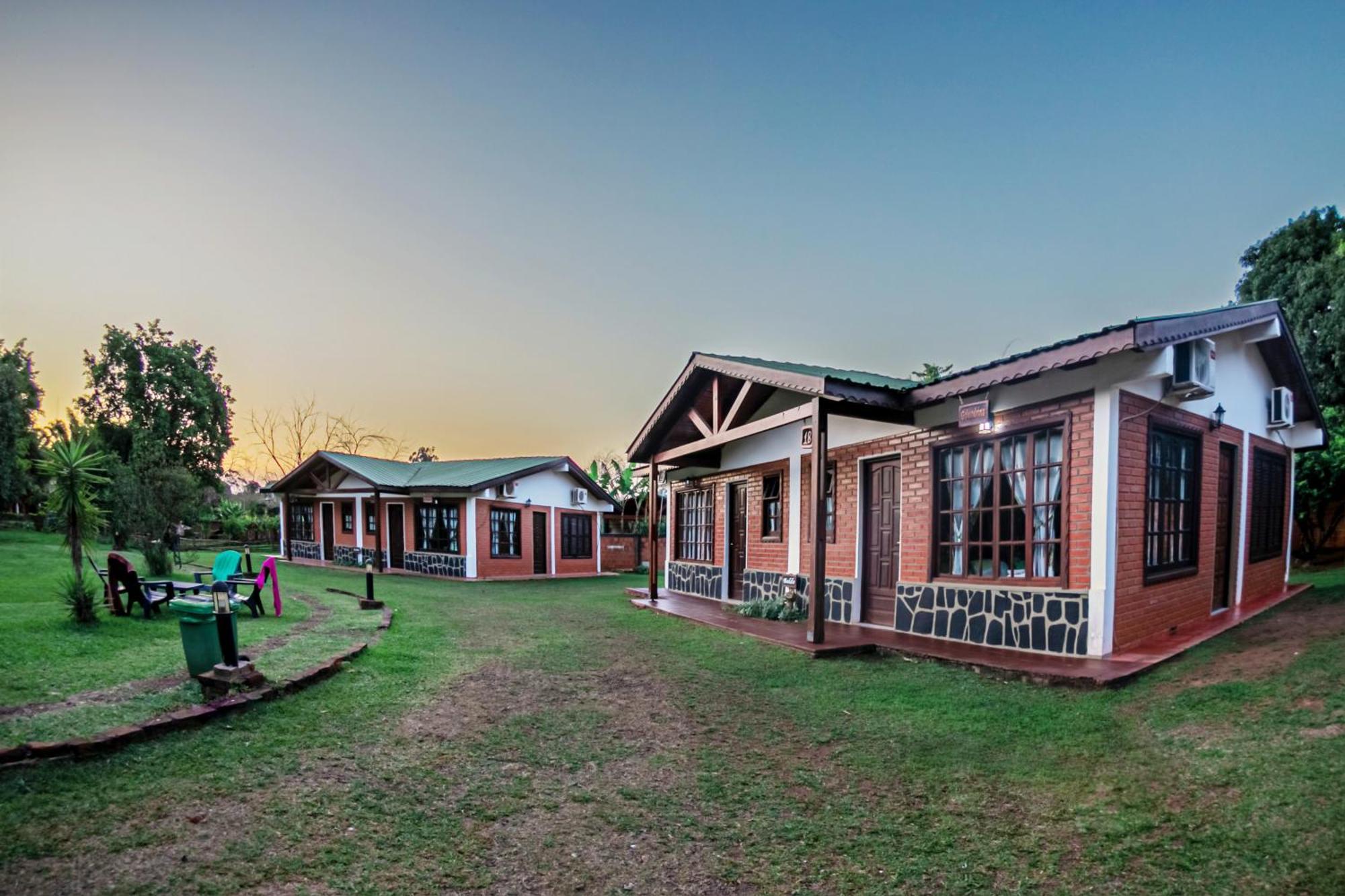 Cabanas El Refugio Del Mensu Puerto Iguazú Exterior foto