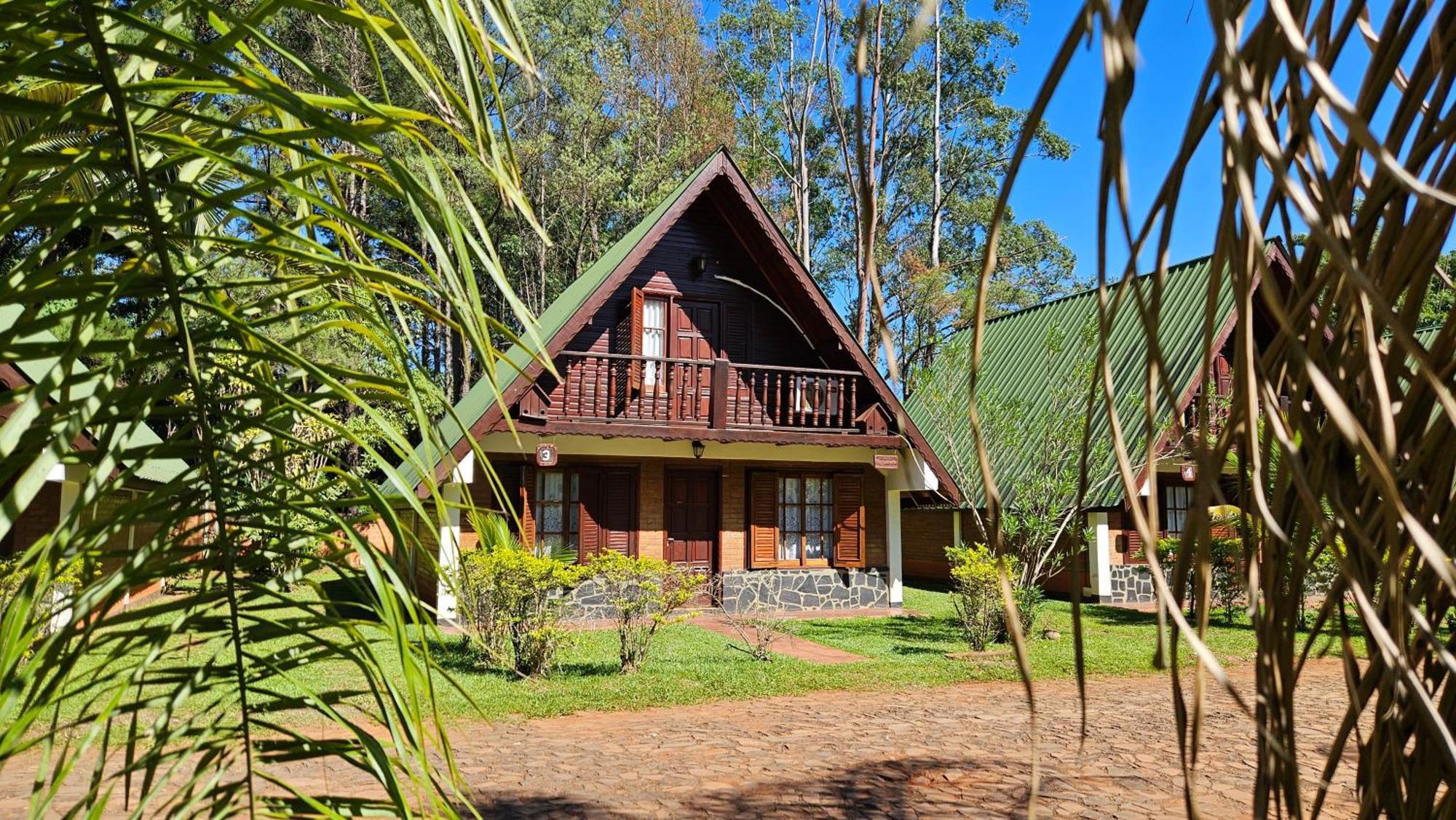 Cabanas El Refugio Del Mensu Puerto Iguazú Exterior foto